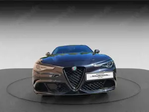 Alfa Romeo Giulia GIULIA QUADRIFOGLIO U-FREI CARBON KD NEU Bild 3