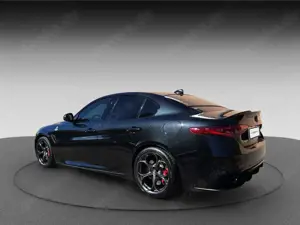 Alfa Romeo Giulia GIULIA QUADRIFOGLIO U-FREI CARBON KD NEU Bild 5