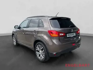 Mitsubishi ASX 1.6 MIVEC Basis Allwetterreifen Bild 3