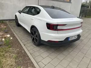 Polestar 2 Dual Motor 78kWh Performance Pilot Plus Bild 2