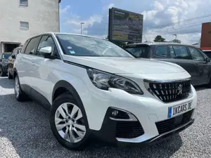Peugeot 5008 1,2 PureTech Active Business 7-Sitzer