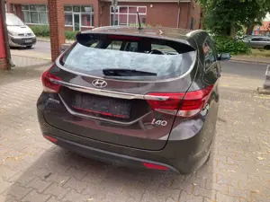 Hyundai i40 cw blue Classic-Kombi-TÜV-NEU-Klima-ALU- Bild 5