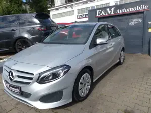 Mercedes-Benz B 180 *HU/AU NEU*INSPEKTION NEU*NAVI*XENON*SHZ*