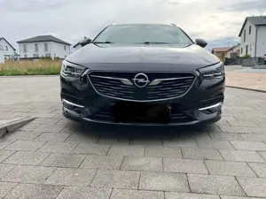 Opel Insignia Sports Tourer 2.0 BiTurbo Diesel 4x4 Aut Exclusive