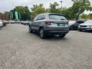 Skoda Karoq 1.5 TSI ACT Clever OPF *AHK *R.KAM Klima Navi Bild 3