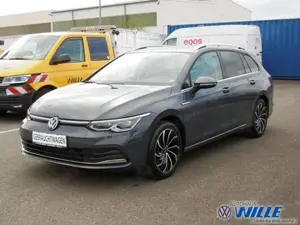 Volkswagen Golf VIII Variant 1.5 TSI Style Klima Einparkhilfe