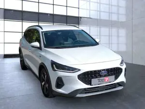 Ford Focus Turnier 1.0 EcoBoost Active Bluetooth Navi Bild 5