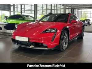 Porsche Taycan Turbo S Cross Turismo Clubleder Nachtsicht