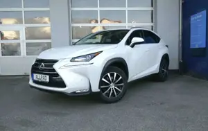 Lexus NX 200t AWD Executive-Line STANDHZ AHK LEDER NAVI