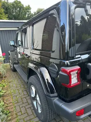 Jeep Wrangler Unlimited 2.2 CRDi Hardtop AWD Automatik Sahara Bild 3