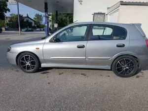 Nissan Almera 1.8 acenta