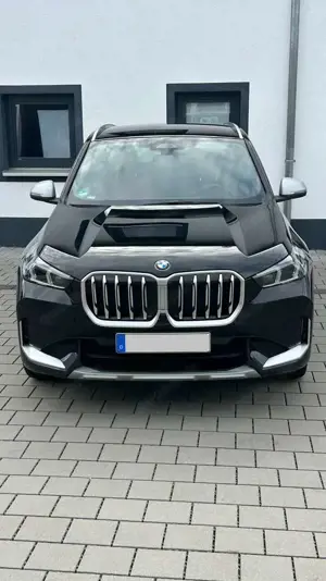 BMW X1 X1 xDrive23d Aut. xLine, AHK,HUD Bild 2