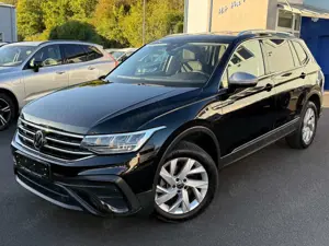 Volkswagen Tiguan Allspace Life DSG 7-Sitzer ACC AHK Kamera