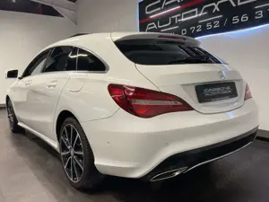 Mercedes-Benz CLA 220 **Panorama+LED** Bild 2