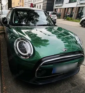MINI Cooper Automatik auf Stahlfelgen, Allwetter+Sommerreifen