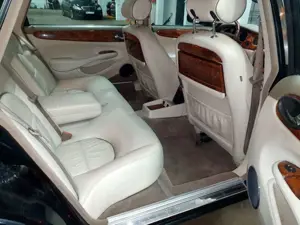Jaguar Daimler Jaguar-Daimler V8 Limousine Langversion*letzte Version 2002 Bild 5