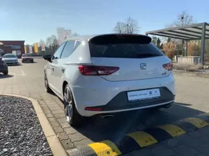SEAT Leon Cupra 290 2.0TSI 6-Gang+Navi +Tempomat Bild 5