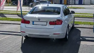 BMW 320 320d xDrive Aut. Sport Line Bild 2