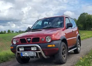 Nissan Terrano Terrano II 2.4