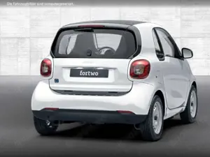 smart forTwo EQ 60kWed coolAudio Dig Radio Tempom Klima Bild 4