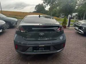 Hyundai IONIQ Facelift Elektro STYLE-Paket LED Klima Bild 5