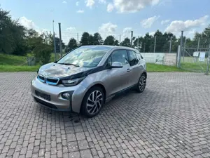 BMW i3 75 Kw/Disign/Schiebedach/Wärmepumpe/Navi/Alu/