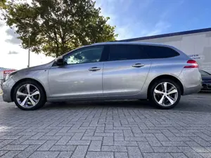 Peugeot 308 SW Style, KAMERA, AHK,PANAROMA