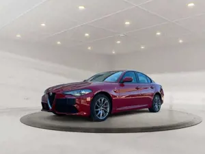 Alfa Romeo Giulia TI 2.0 Q4-ALLRAD/LEDER/ASSISTENZ PA/SHZ