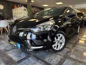 Renault Clio IV Grandtour Limited*Navi*AHK*Klima*1.Hand