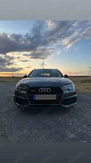 Audi A4 Avant quattro S-Line