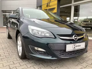 Opel Astra J Lim. 5-trg. 1.6 Style KLIMA PDC NAVI