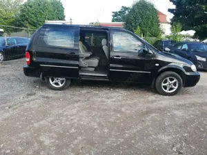 Kia Carnival Carnival II Diesel CRDi Aut. Skyline Bild 5