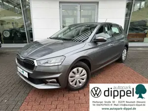 Skoda Fabia 1.0 TSI Selection PDC,Kamera,SmartLink,SHZ