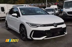 Volkswagen Golf VIII Lim. 1.5 eTSI 110 kW R-Line *LED*RFK*