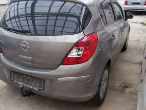 Opel Corsa Edition "111 Jahre" Bild 4