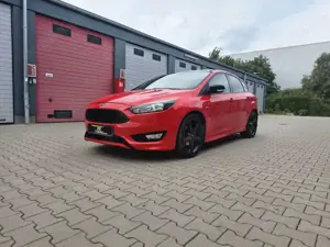 Ford Focus EcoBoost 92kW ST-Line Red Color 1HAND