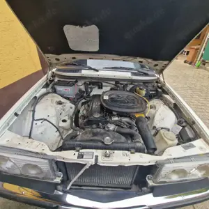 Mercedes-Benz 230 E Bild 4