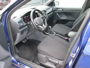 Volkswagen T-Cross 1.0 TSI DSG United, Navi Bild 4