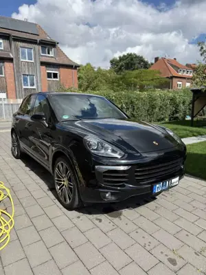 Porsche Cayenne Diesel Platinum Edition