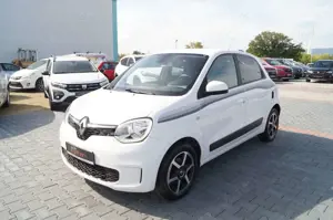 Renault Twingo Limited Tempomat SHZ PDC Alu Euro 6 Bild 3