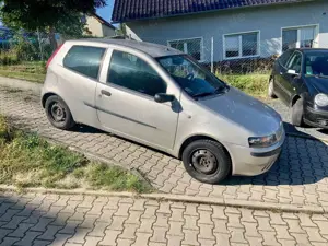 Fiat Punto 1.2 16V Dynamic / TÜV 01/26