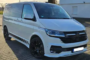 Volkswagen T6.1 Multivan Transporter T6.1 TDI 4MOTION DSG Highline