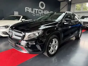 Mercedes-Benz GLA 200 Score 2-Hand/Bi-Xenon/R-Kamera/Leder