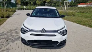 Citroen C4 BlueHDi 130 StopStart EAT8 FEEL PACK Bild 5