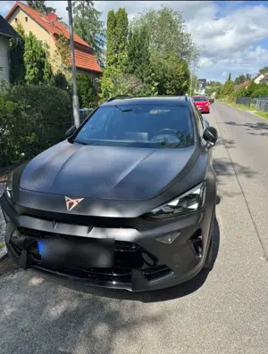 CUPRA Formentor VZ 333PS Akrapovic l Akebono l Sen l Pano I Matrix