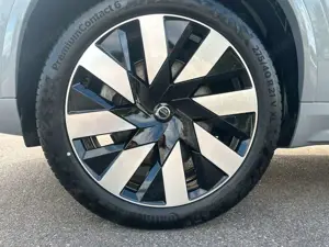 Volvo XC90 T8 AWD Recharge Plus Bright 7-Sitzer ACC Bild 2