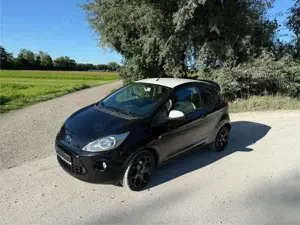 Ford Ka/Ka+ +1,2 Titanium, Black  White Edition
