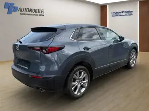 Mazda 2 CX-30 2.0 Skyactiv Selection 4WD Bild 3