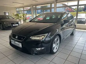 SEAT Leon ST FR *LED*Allwetter*TOP-Zustand*Teilleder*