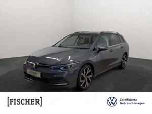 Volkswagen Golf Variant VIII 1.5 eTSI DSG Style LED AHK Navi Rear View ACC